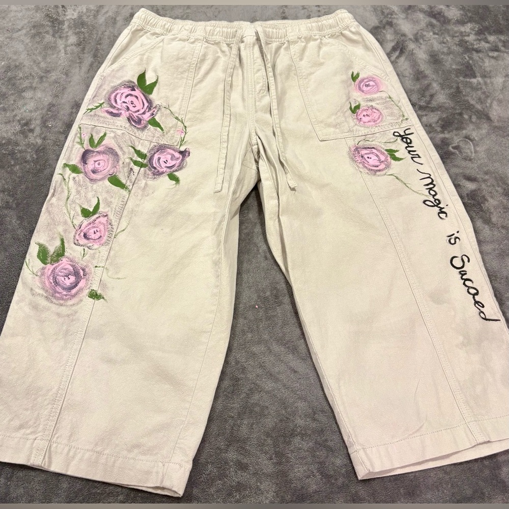 Style and Co Woman’s Size M Pants Hand Painted Inspired by Magnolia Pearl